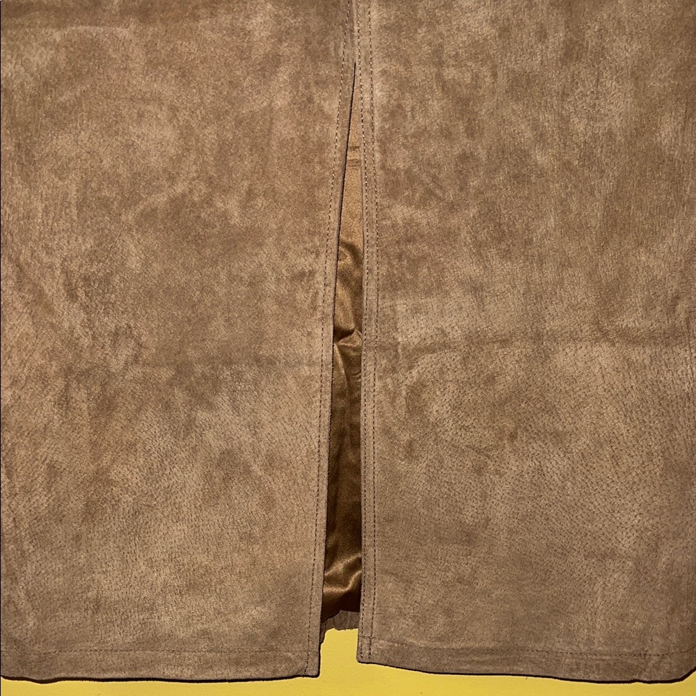 Blank NYC PECAN Suede Skirt, Sz 25 - Picture 4 of 7